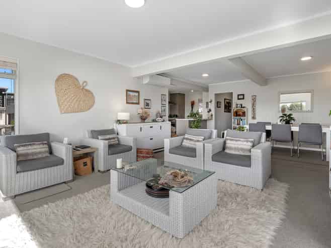 33A Brookfield Terrace, Brookfield