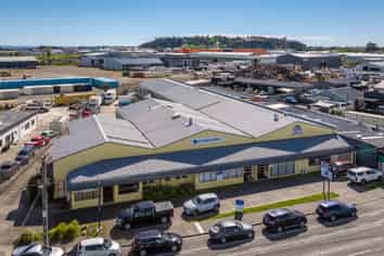 Multi tenanted industrial investment - Napier  