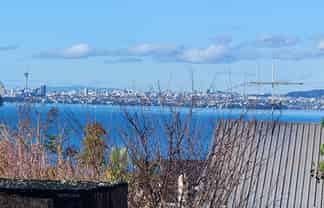 102 Wiseley Road, West Harbour