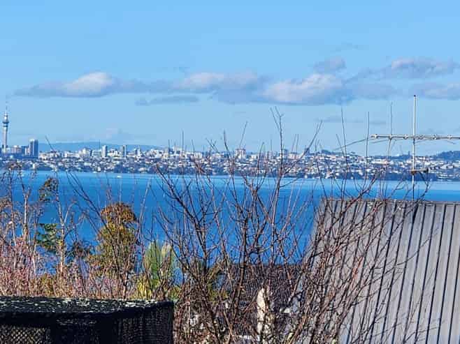 102 Wiseley Road, West Harbour