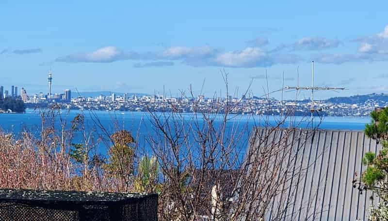 102 Wiseley Road, West Harbour