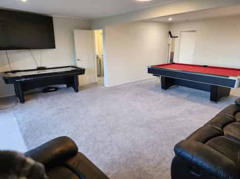 102 Wiseley Road, West Harbour