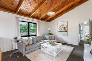 52B Claude Road, Hill Park