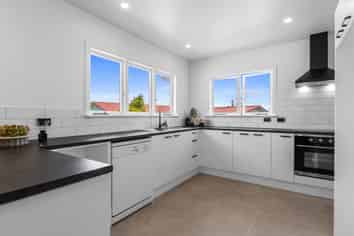 20 Tainui Street, Onerahi