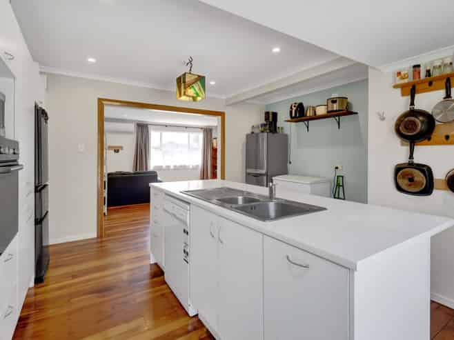 12 Standish Street, Inglewood