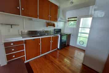 77 Aurora Terrace, Hillcrest