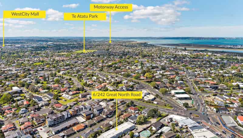 6/242 Great North Road, Henderson