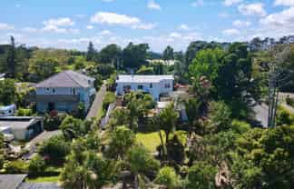 76 Mcentee Road, Waitakere