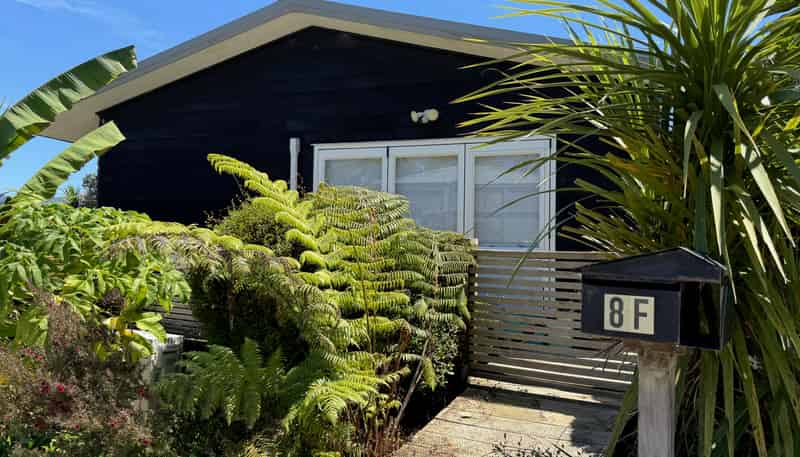 8F Harakeke Place, Raglan