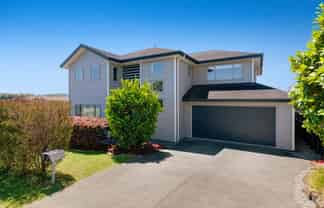 30 Walter Crescent, Millwater