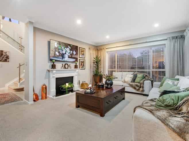 30 Walter Crescent, Millwater