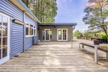 103 Laingholm Drive, Laingholm