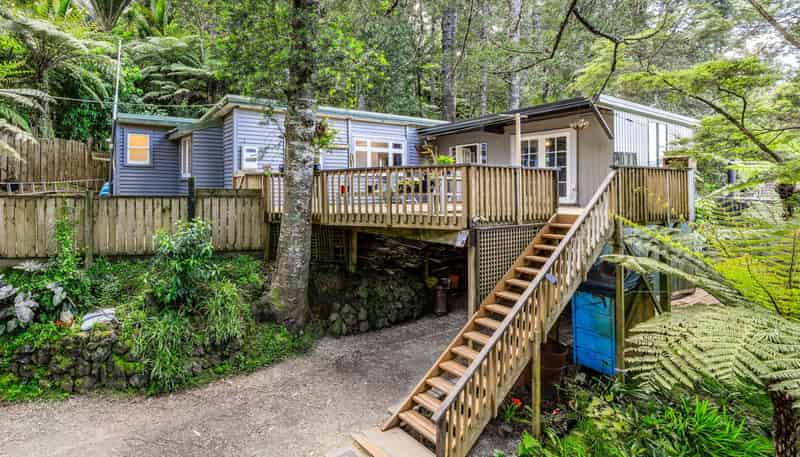 103 Laingholm Drive, Laingholm