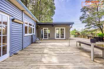 103 Laingholm Drive, Laingholm