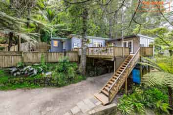 103 Laingholm Drive, Laingholm