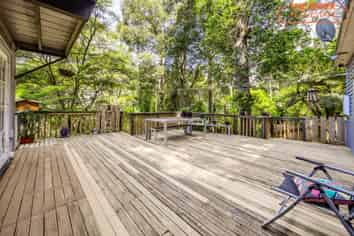 103 Laingholm Drive, Laingholm