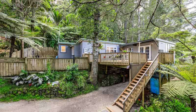 103 Laingholm Drive, Laingholm