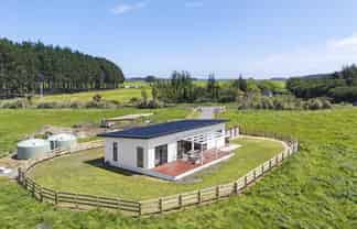 1121 Parewanui Road, Parewanui