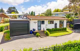 86 Peakes Road, Springvale