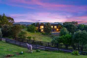 2A Otaihanga Road, PARAPARAUMU BEACH