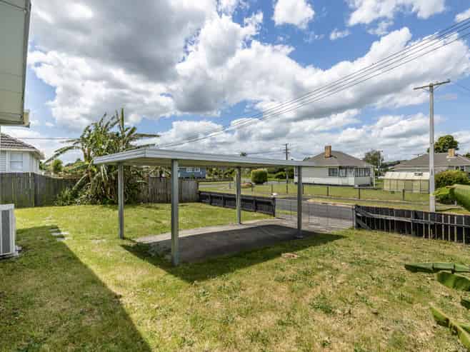 2 Armstrong Street, Huntly