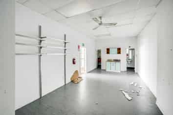 Art Deco Charm Meets Modern Versatility