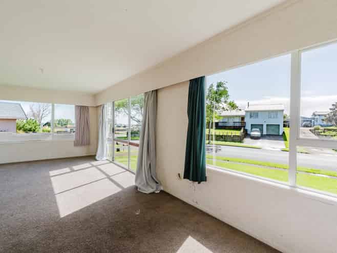 89 Fairview Street, Chartwell