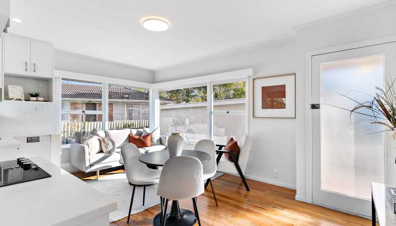 1 and 2/34 Evelyn Place, Hillcrest