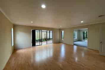 69 Wayne Francis Drive, Flat Bush