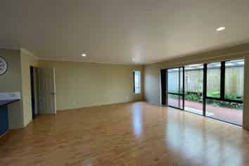 69 Wayne Francis Drive, Flat Bush