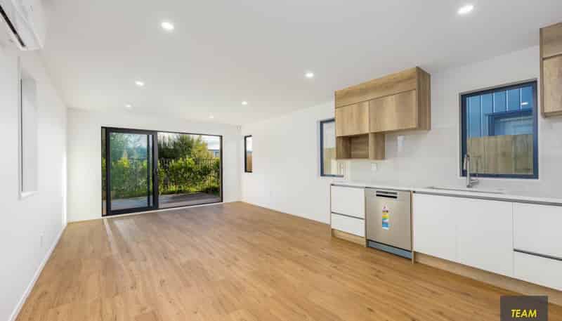 25 John Gray Street, Papakura