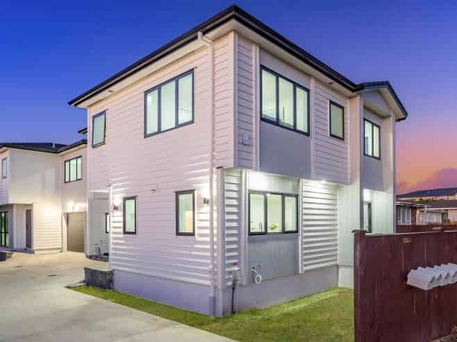 Lots 1,2,3 Clevedon Road, Papakura