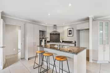 B/15 Fifth Avenue, Mount Albert