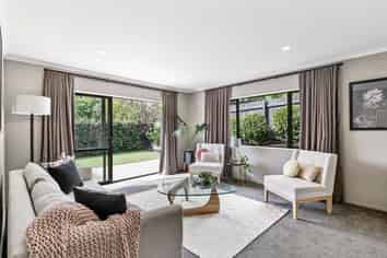 B/15 Fifth Avenue, Mount Albert