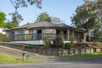 2 Dowman Place, Te Puke