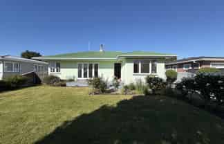 15 Wycliffe Street, Onekawa