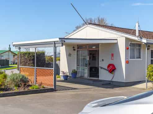 Acorn Estate Motel - For Sale 