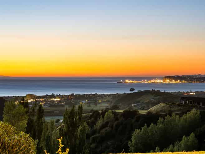 171 Eskridge Drive, Bay View