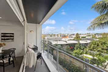 y14/30 York Street, Parnell