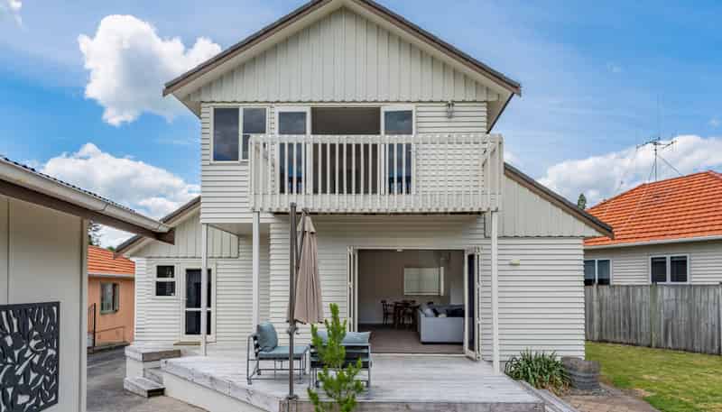 55 Plunket Terrace, Hamilton East