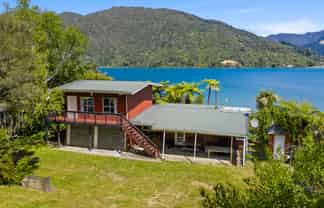 417 Anakiwa Road, Anakiwa