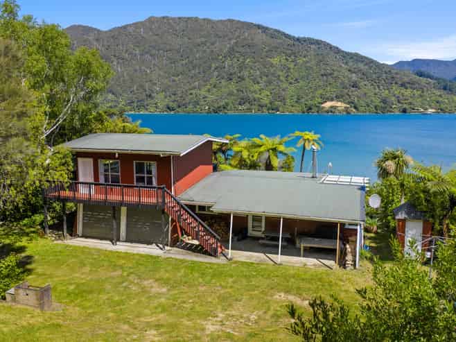 417 Anakiwa Road, Anakiwa