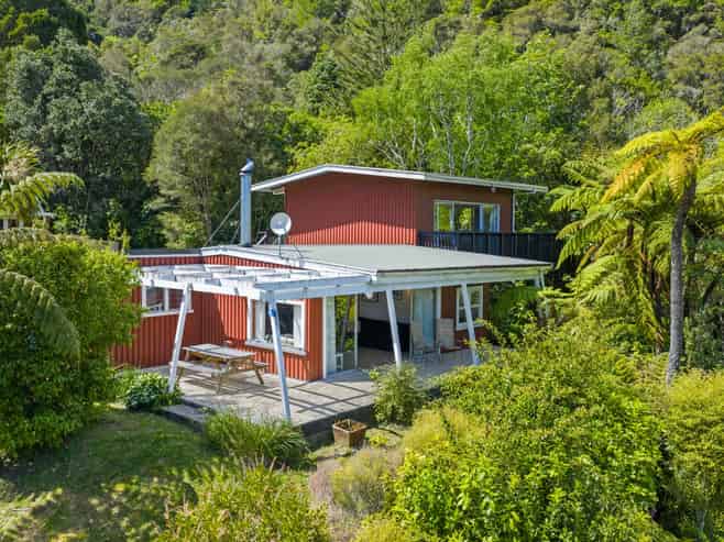 417 Anakiwa Road, Anakiwa