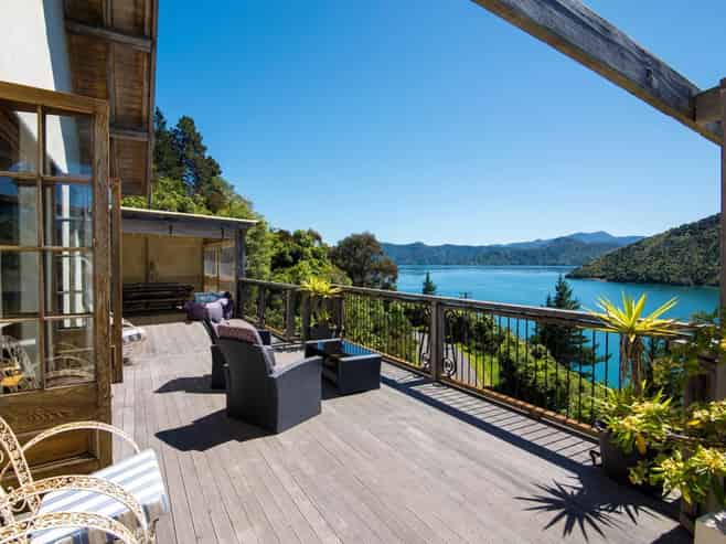 444 Port Underwood Road, Whatamango Bay