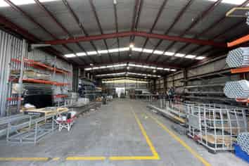 Industrial Facility with Exceptional Versatility