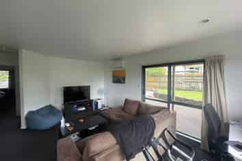 Auckland - Address withheld