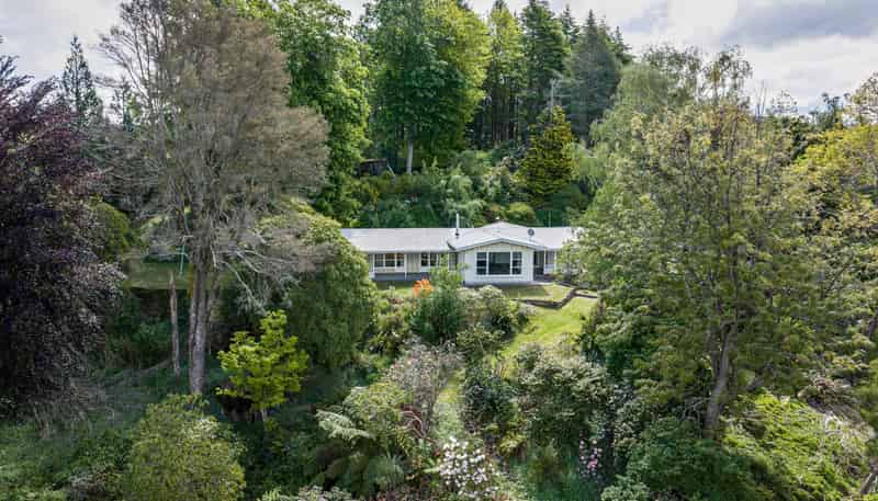 558 Old Coach Road, Te Pohue