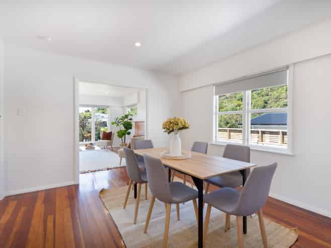 64 Helston Road, Paparangi