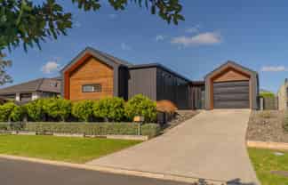 56 Leeward Drive, Whitianga