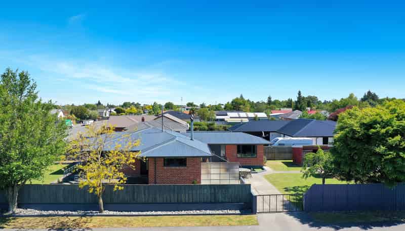 64 McMurdo Street, Tinwald